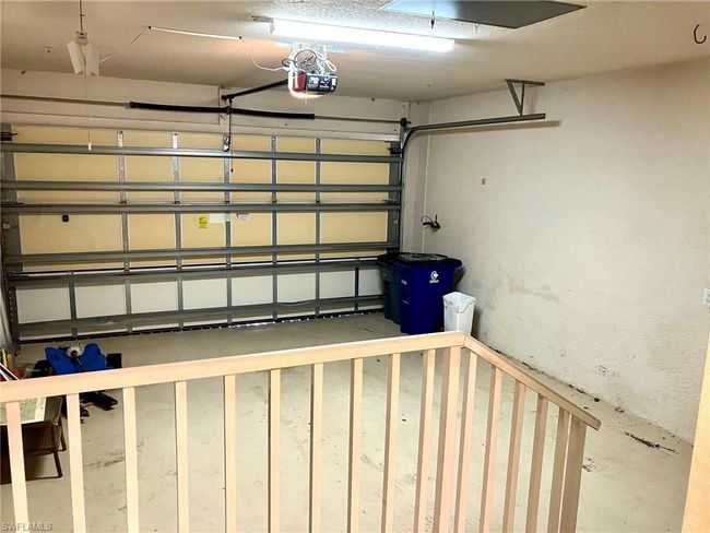 Garage | Image 27