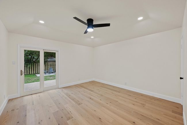 Large Primary Bedrom with His and Hers Closets | Image 13
