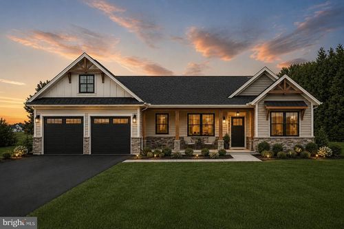 667 Brickyard Rd, NEW OXFORD, PA, 17350-8486 | Card Image