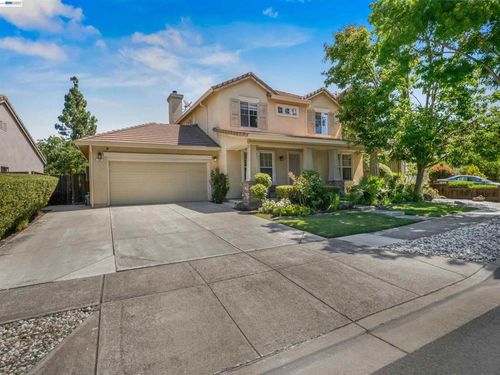 308 Arrowhead Way, Hayward, CA, 94544-6650 | Card Image
