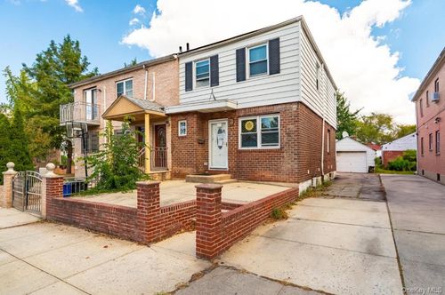 2205 80th Street, New York, NY, 11370 | Card Image