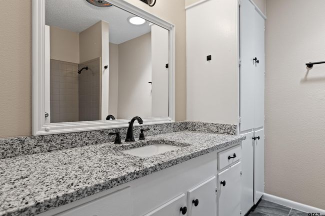 1821 Azalea St, House other with 4 bedrooms, 3 bathrooms and null parking in Gilmer TX | Image 16