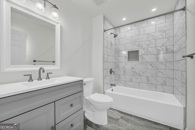 1037 S Pond St, House other with 3 bedrooms, 2 bathrooms and null parking in Toccoa GA | Image 34