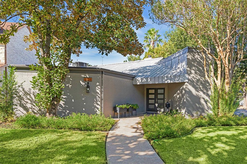 2604 Talbott Street, For Sale in West University Place Zoocasa