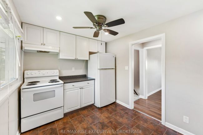 999 Portsmouth Ave, Home with 6 bedrooms, 3 bathrooms and 4 parking in Kingston ON | Image 32