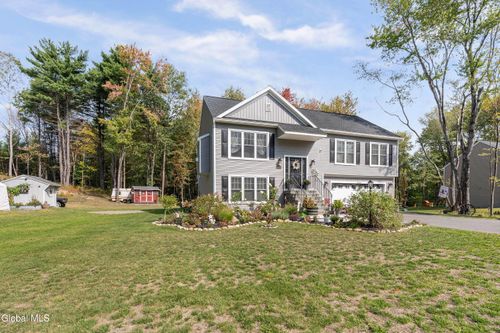 562 Ny Highway 355, Wynantskill, NY, 12198-3016 | Card Image