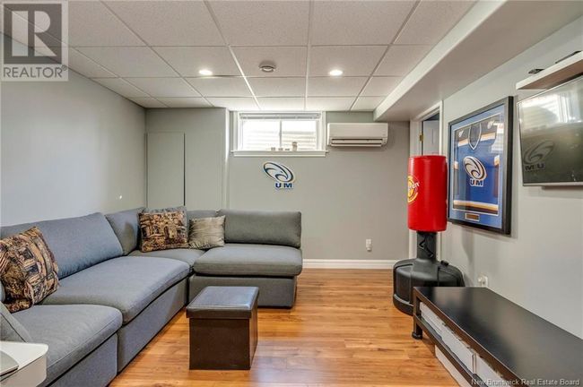 44 Rue Du Ruisseau, House other with 4 bedrooms, 2 bathrooms and null parking in Dieppe NB | Image 35