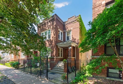 2926 N Avers Ave, Chicago, IL, 60618-7206 | Card Image