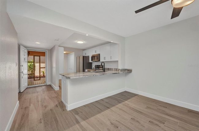 Breakfast Bar | Image 28