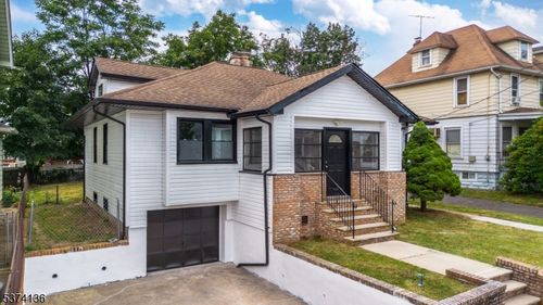 79 Malone Ave, Belleville, NJ, 07109-2670 | Card Image