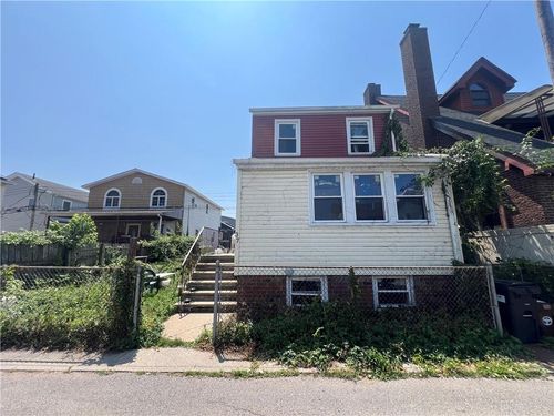 37 Eaton Ct, Brooklyn, NY, 11229-6402 | Card Image
