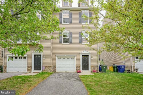 604 Cinnaminson St, RIVERTON, NJ, 08077-1424 | Card Image