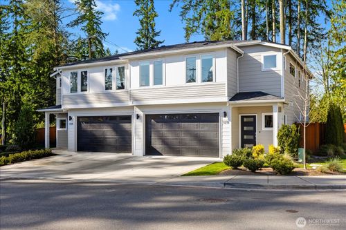 b-121 171st Pl Sw, Bothell, WA, 98012-7619 | Card Image