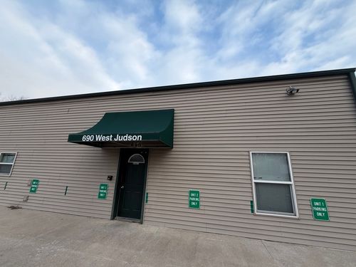 apt-3-690 W Judson St, Carbon Hill, IL, 60416-9767 | Card Image