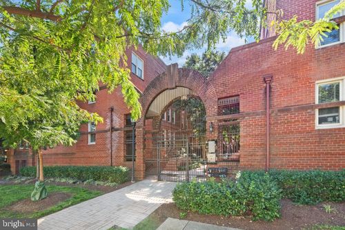 1441-1441 A St Ne, WASHINGTON, DC, 20002-8433 | Card Image