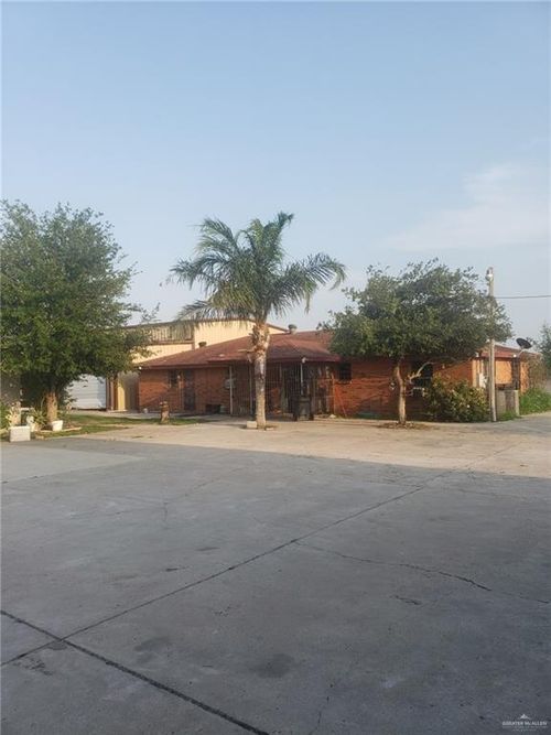12520 Mile 2 1/2 E, Mercedes, TX, 78570-8168 | Card Image