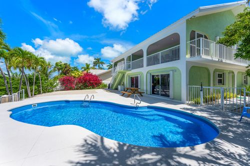 285 13th St, Key Colony Beach, FL, 33051 | Card Image