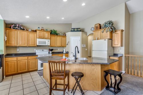 3219 S Hunter Farm Way, West Valley City, UT, 84128-1143 | Card Image
