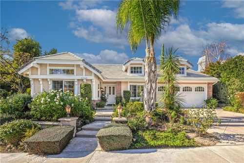 27149 Highlands Ln, Valencia, CA, 91354-2100 | Card Image