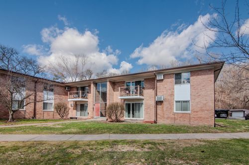 103-1261 Island Drive Ct, Ann Arbor, MI, 48105 | Card Image