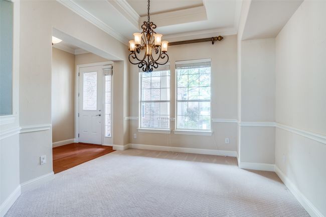 6672 Lincoln Hills Ct, House other with 3 bedrooms, 2 bathrooms and null parking in Frisco TX | Image 4