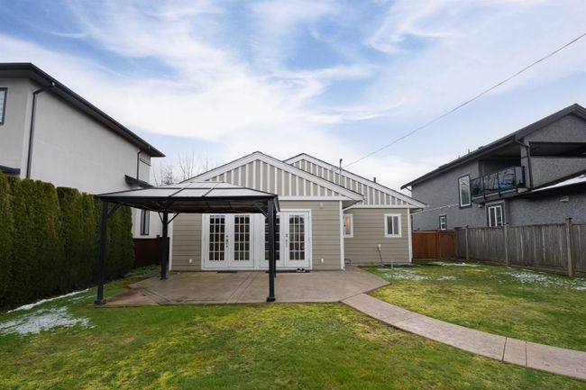 8607 10 Th Avenue, House other with 2 bedrooms, 2 bathrooms and 3 parking in Burnaby BC | Image 19