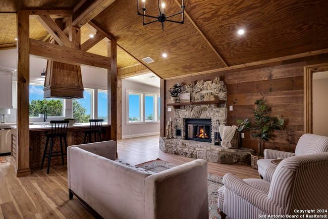 111 Stoney Hills Rd, House other with 4 bedrooms, 3 bathrooms and null parking in Center Point TX | Image 12