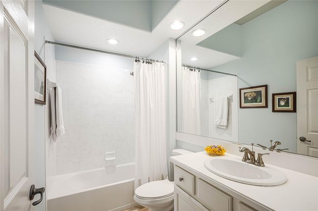 Third Bathroom | Image 29