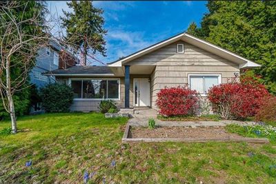 15404 Semiahmoo Ave, House other with 4 bedrooms, 2 bathrooms and null parking in White Rock BC | Image 1