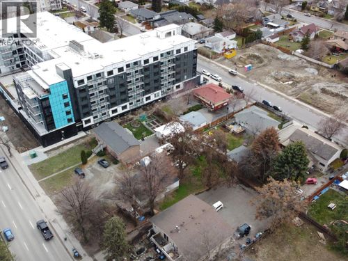 787-789 Harvey Ave, Kelowna, BC, V1Y6E2 | Card Image