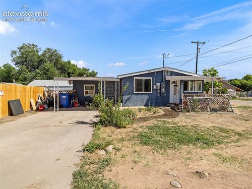 1611 Locust St, Canon City, CO, 81212-5163 | Card Image