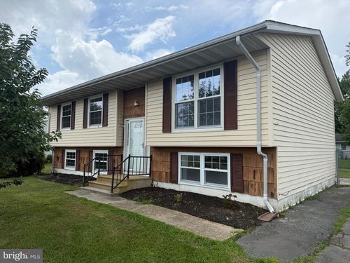400 Old Landing Rd, MILLSBORO, DE, 19966-1809 | Card Image