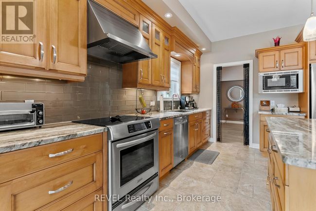 4 Tulip Tree Road, House other with 3 bedrooms, 3 bathrooms and 6 parking in Niagara-on-the-Lake (St. Davids) ON | Image 13
