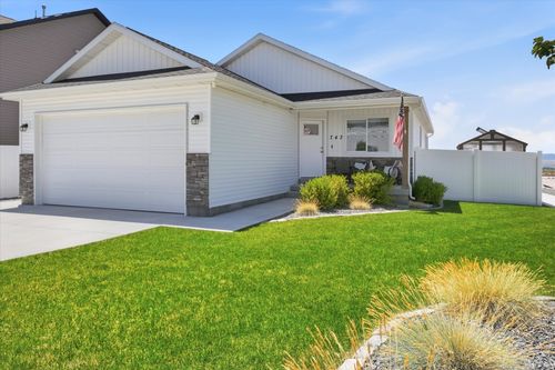 743 N 480 E, Smithfield, UT, 84335-5516 | Card Image