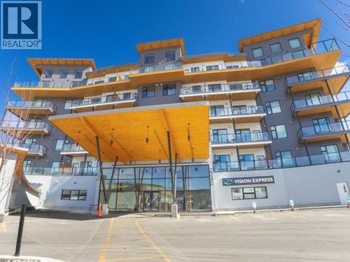 2240 2nd Ave, Whitehorse, YT, Y1A0X2 | Card Image