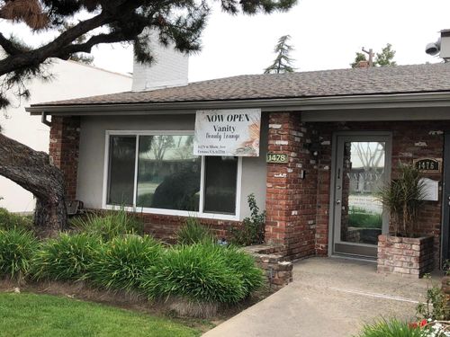 1478 W Shaw Ave, Fresno, CA, 93711-3607 | Card Image