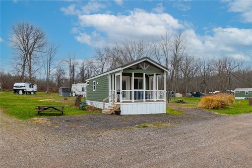 40-7150 Garner Rd, Wolcott, NY, 14590-9319 | Card Image