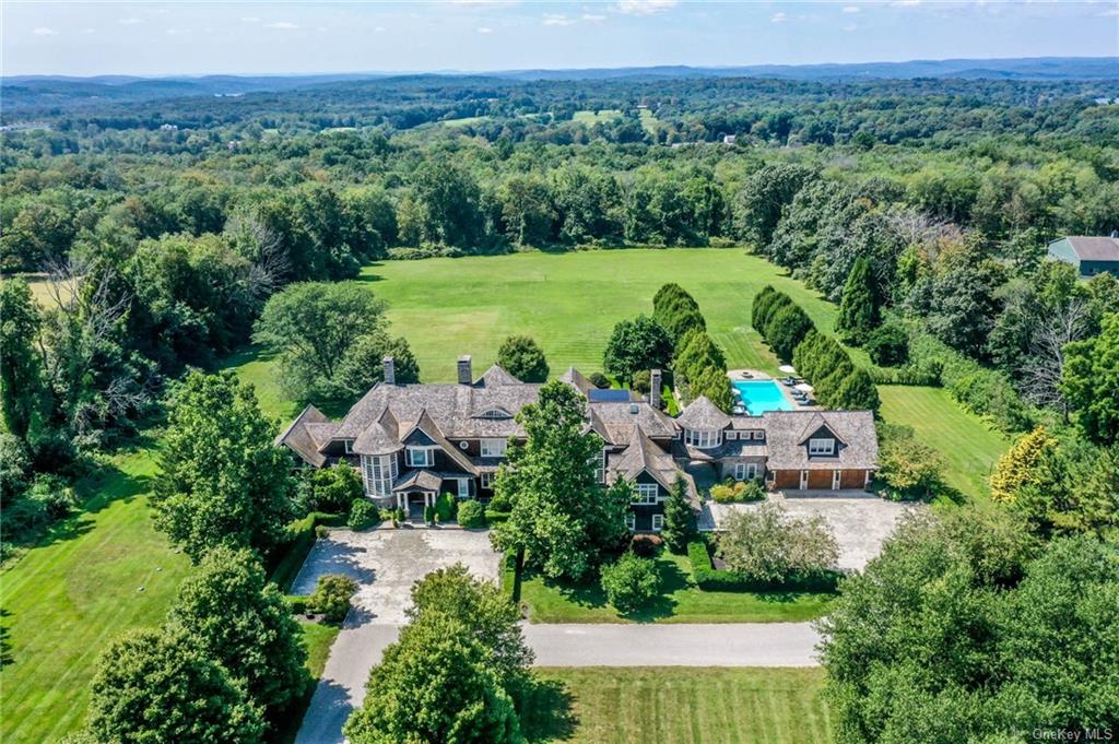 Vail Ln, North Salem, NY 10560