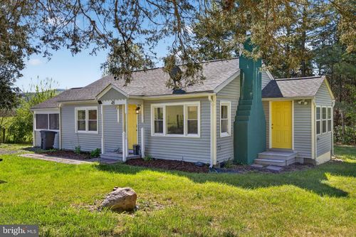 48 Bowman Ln, FORT VALLEY, VA, 22652-3023 | Card Image