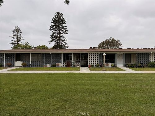 apt-38e-13800 Annandale Dr, Seal Beach, CA, 90740-5515 | Card Image