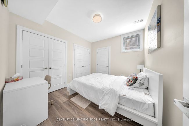 736 Hillview Cres, House other with 7 bedrooms, 5 bathrooms and 4 parking in Pickering ON | Image 36