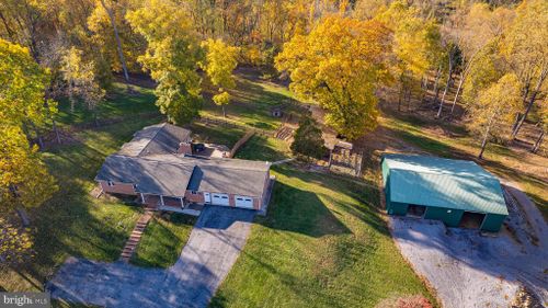 807 Grade Road, FALLING WATERS, WV, 25419 | Card Image