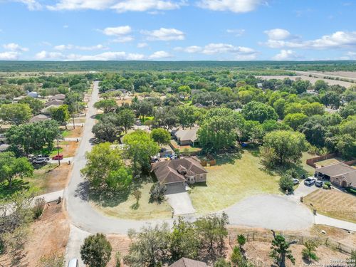 118 Santa Fe Rdg, Seguin, TX, 78155-9750 | Card Image
