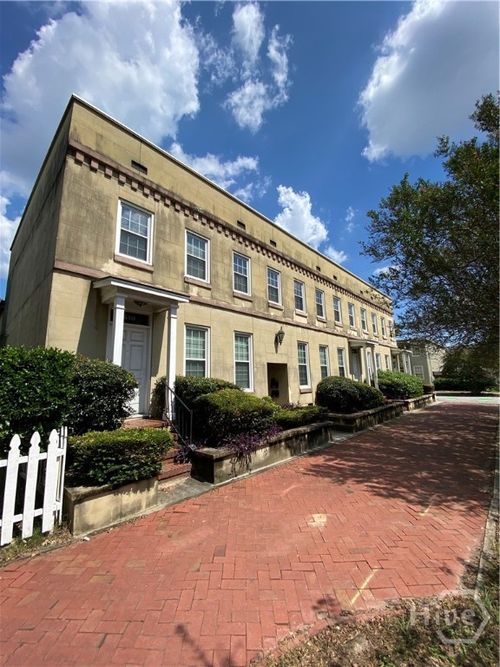 410 E Hall St, savannah, GA, 31401-5713 | Card Image