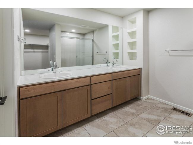 MASTER BATH | Image 21