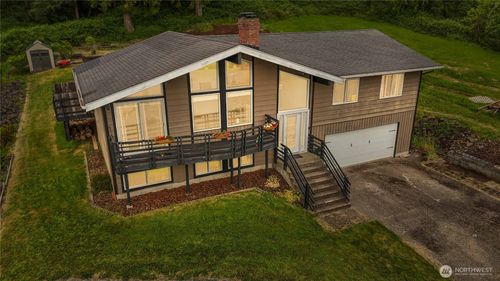 209 Curtis Dr, Longview, WA, 98632-5376 | Card Image