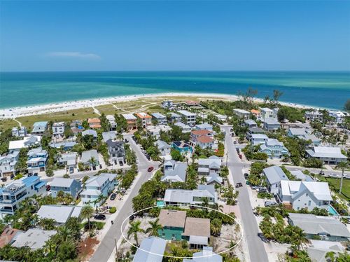 709 Gladiolus St, ANNA MARIA, FL, 34216 | Card Image