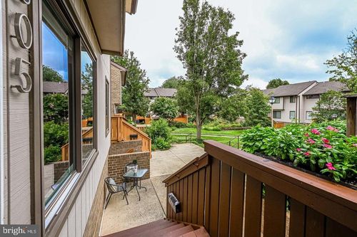 55-1805 Westwind Way, MCLEAN, VA, 22102-1611 | Card Image