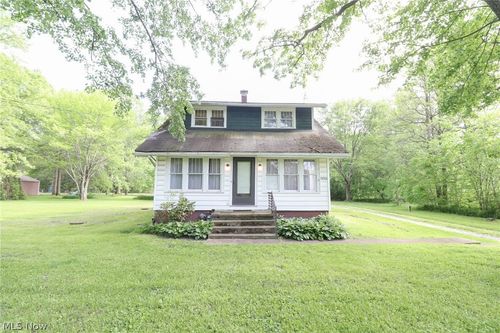 13004 Edison St Ne, Alliance, OH, 44601-8718 | Card Image
