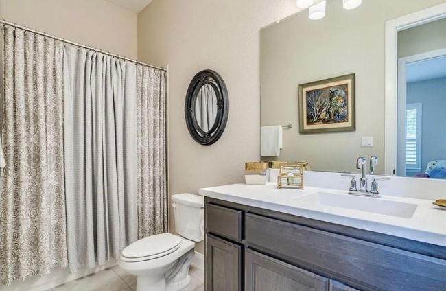 Downstairs bathroom | Image 19